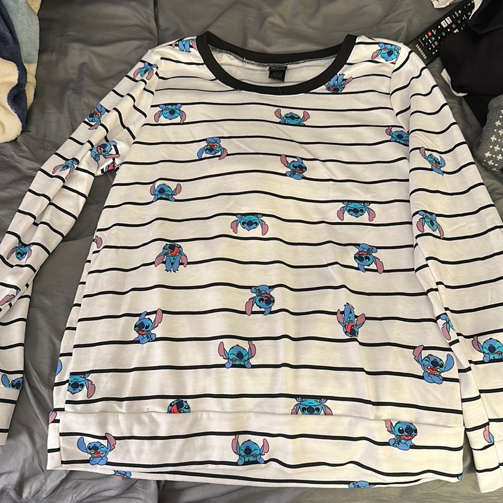 Disney stitch Long Sleeve